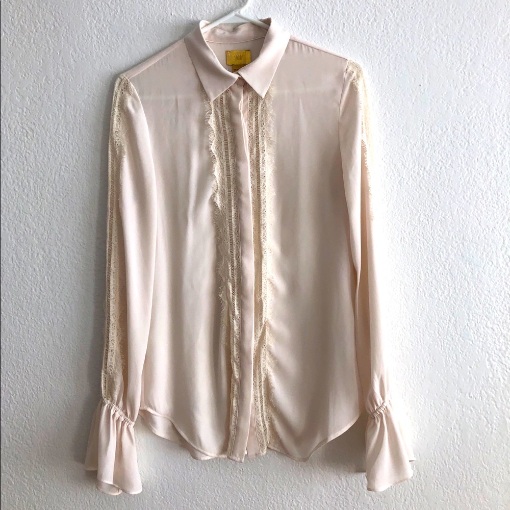 Dreamy H&M Trumpet Sleeve Blouse SZ 6